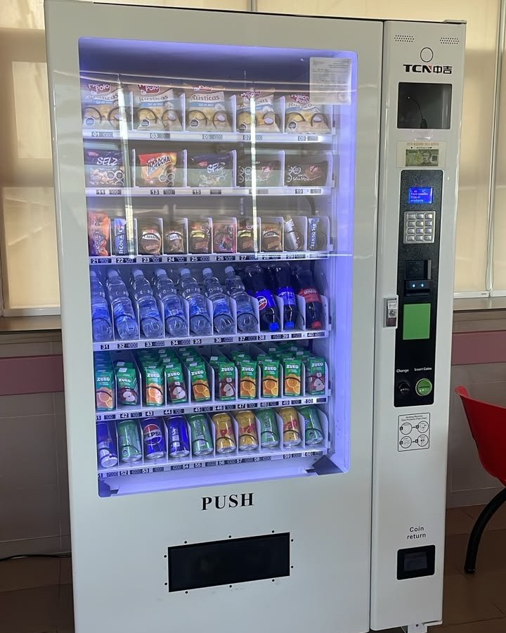 Máquina Loa Vending instalada y operando en Calama